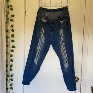 plus size Forever 21 jeans ripped